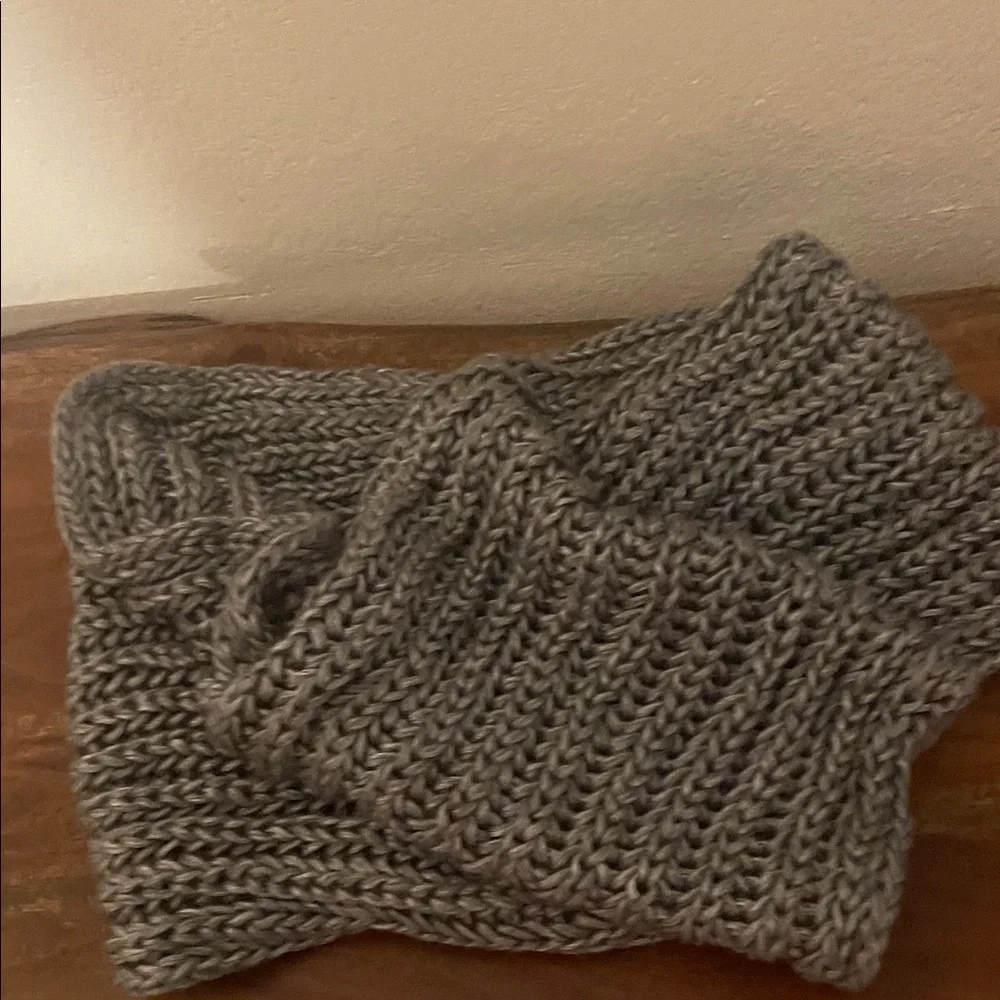 Gray Chunky Knit Infinity Scarf Oversized Cozy Winter Loop Scarf